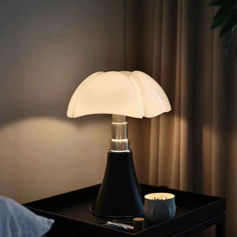 Solera Classic LED Lamp for Indoor Living Spaces and Homes | Lersk