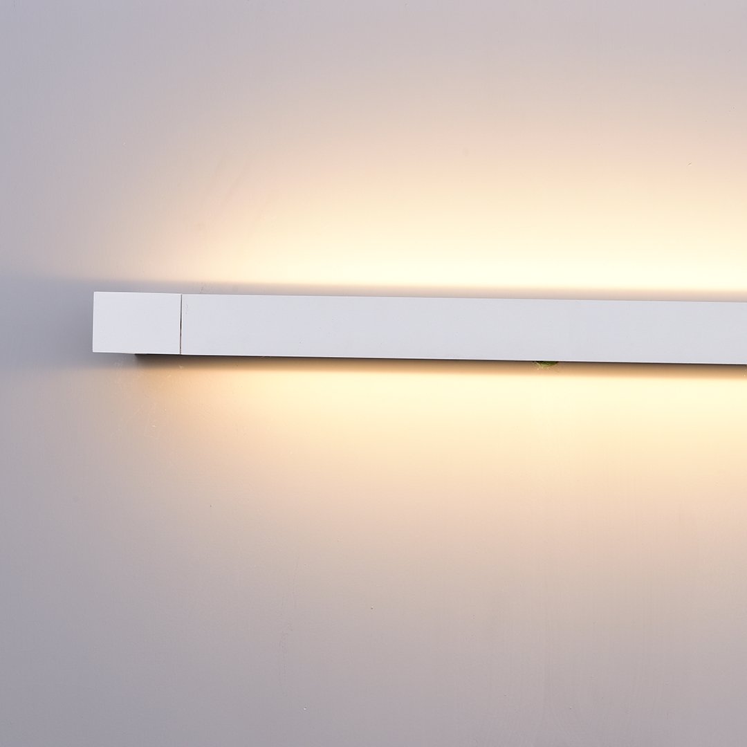 AeroLuma otočná LED nástěnná lampa | 340° nastavitelný světelný kužel | Lersk
