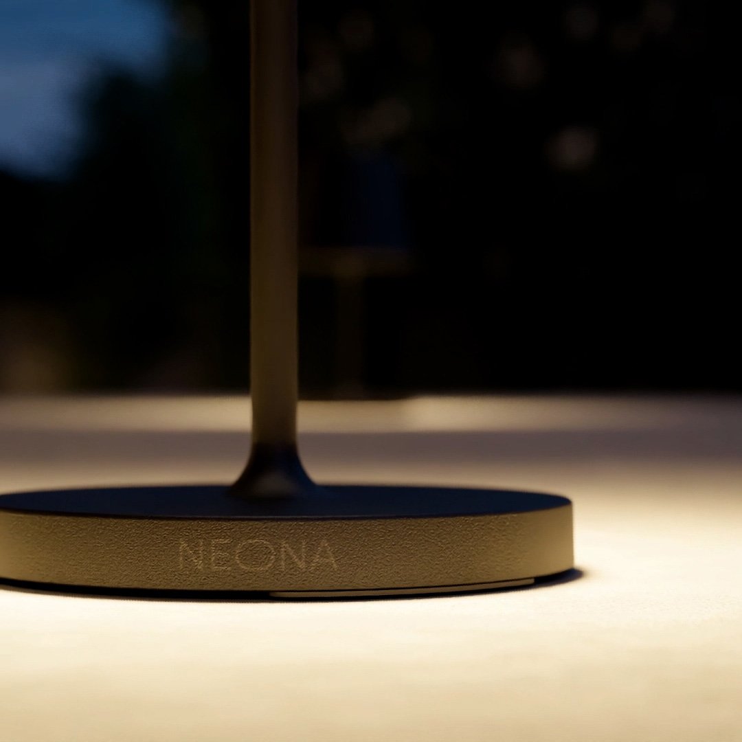 AuraLume Bordlampe | Varm 2700K LED Minimalistisk Design | Lersk